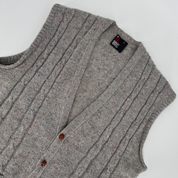 Robert Bruce Other - Robert Bruce Men's Wool Cable Knit Sweater Vest Gray Size M Button Front